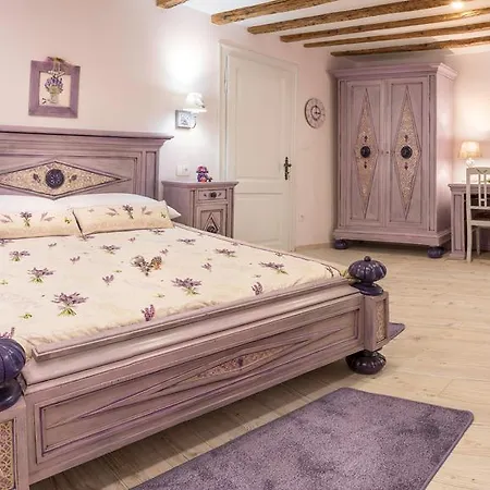 Boutique Cardea Vendégház 4*