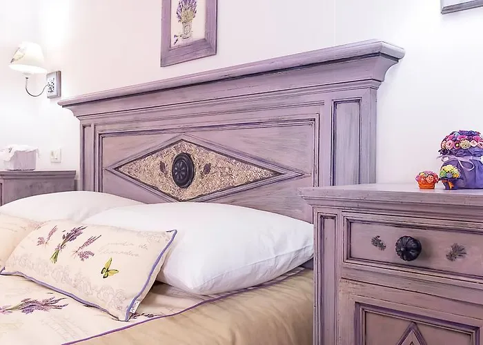 Boutique Cardea Pensión Split